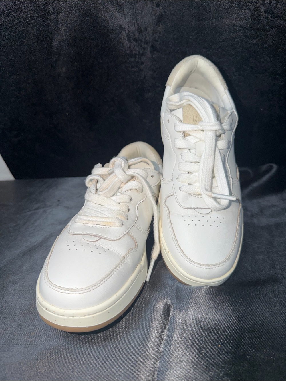 Madewell Cream & White Low-Top Leather Sneakers